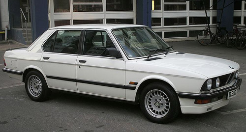 Download Bmw 5 Series E28 repair manual