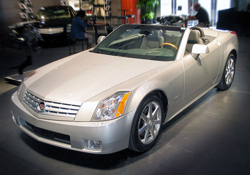 Download Cadillac Xlr repair manual