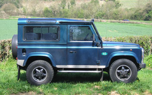 Download Land Rover Defender repair manual