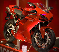 Read more about the article Ducati 1098 1098s 2007-2009 Service Repair Manual