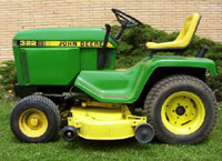 Read more about the article John Deere Lawn Tractor 322 330 332 430  Service Repair Manual